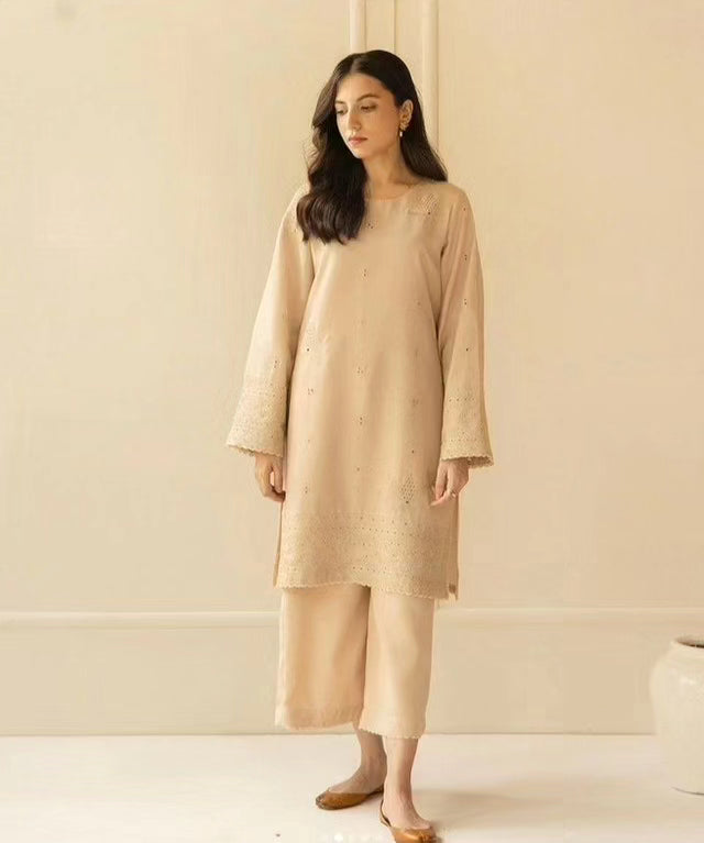 3 Piece Embroidered Stich Lawn articl