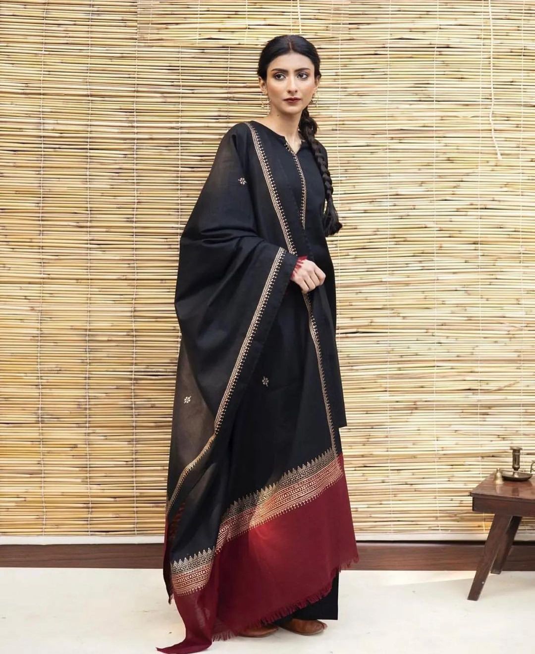 3 piece stich wool mreena Article