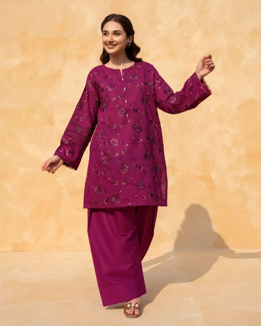 Plum Farshi – Regal Elegance Redefined