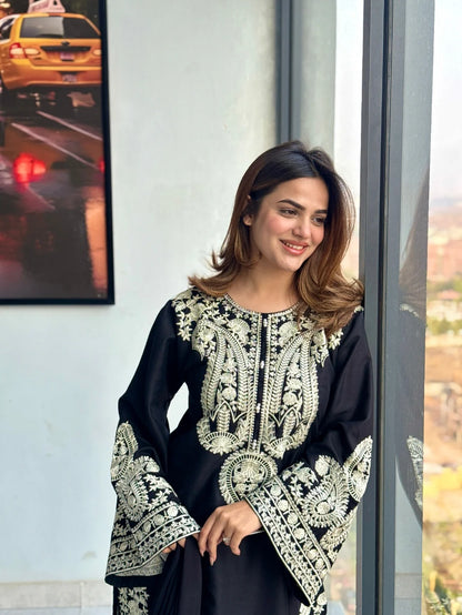 Lawn Embroidered 3Piece Stitched SF - [415 BLK]