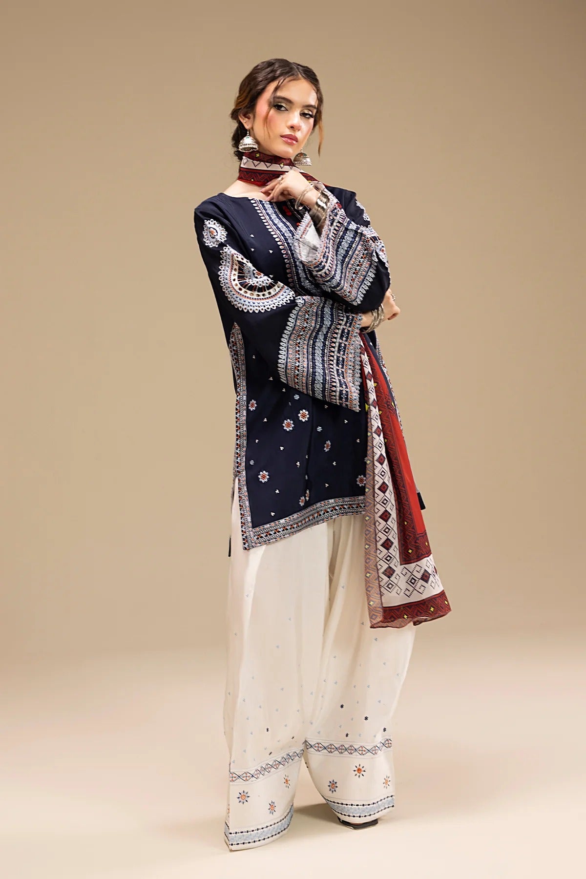 SF -  | Roha  3 Pc Stitched